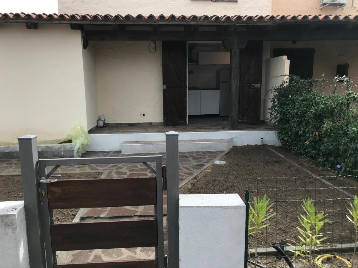 Villetta San Teodoro Iun Q7135 Eksteriør billede