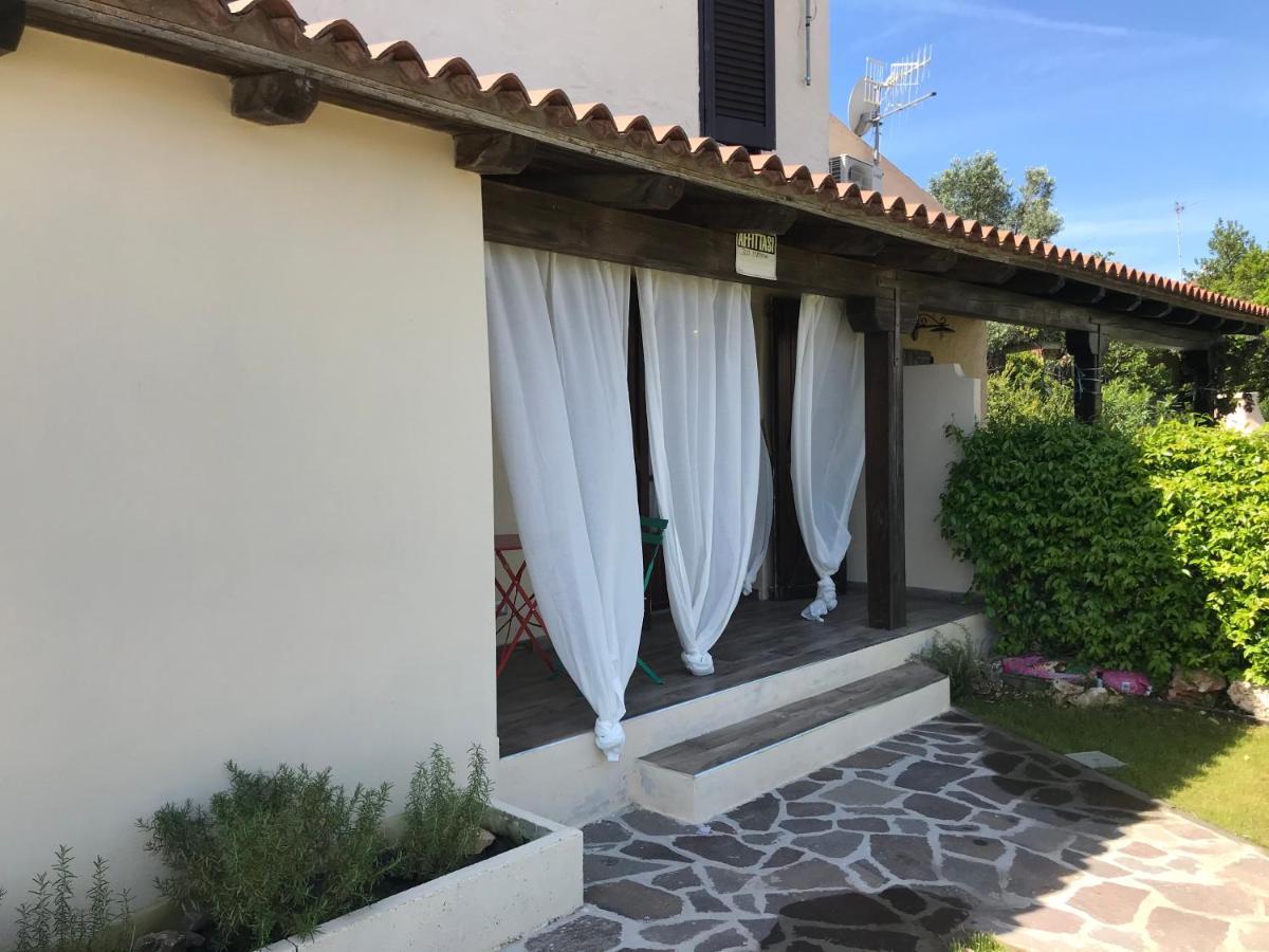 Villetta San Teodoro Iun Q7135 Eksteriør billede